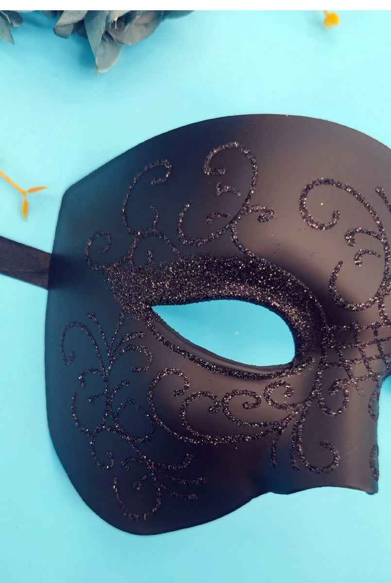Opera Half Face Masquerade Mask - Image 2